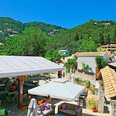 شقة Olgas Cottage: Stone House On The *