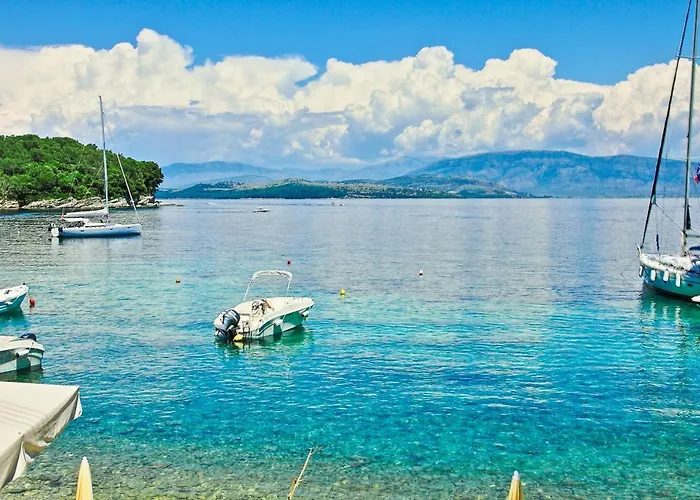 Olgas Cottage: Stone House On The Kéntroma